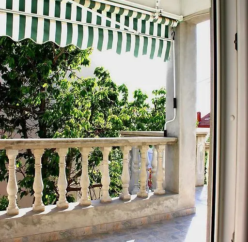 アパート Donat ザダル